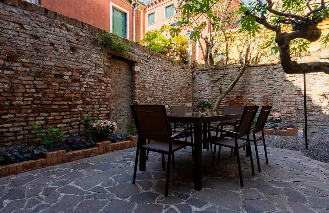 San Vio Palace Luxury Apartments-1