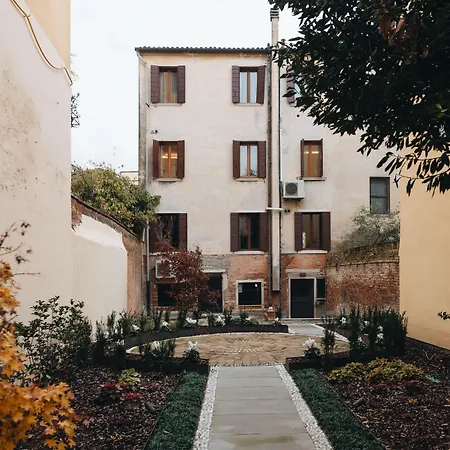 San Vio Palace Luxury Apartments-2